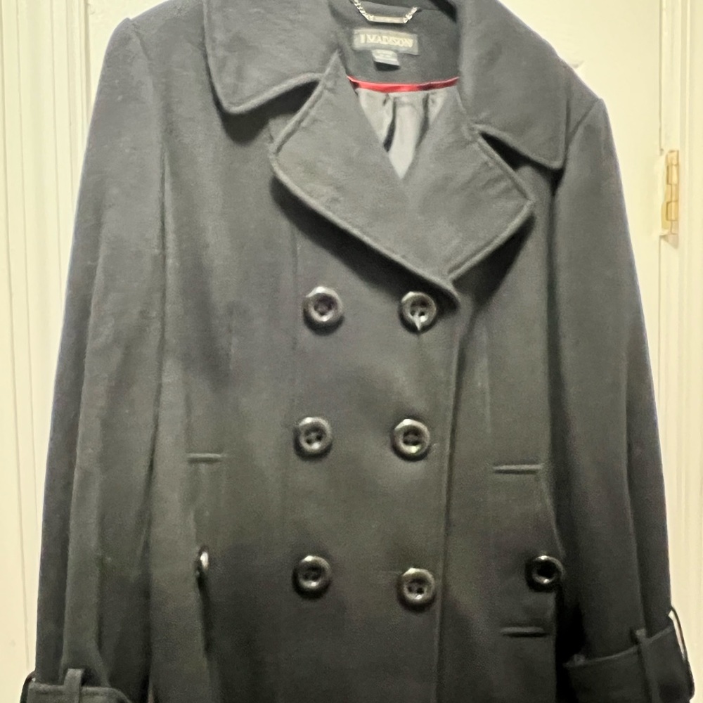 Double breasted pea coat, with pockets like new